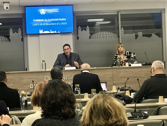 Louis Pozzo di Borgo, le président de la CAB, durant le conseil communautaire de lundi soir. Louis Pozzo di Borgo, le président de la CAB, durant le conseil communautaire de lundi soir.