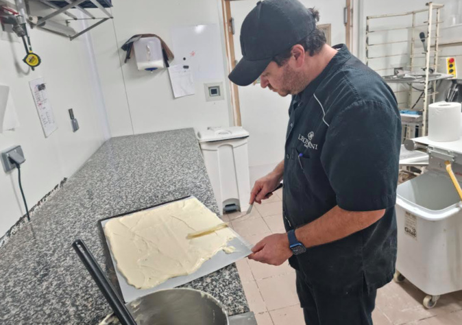 Etaler bien uniformément, y compris sur les bords