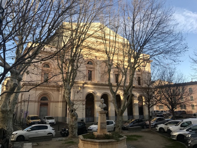 Le théâtre de Bastia est fermé depuis quelques semaines en prévision des travaux. Le théâtre de Bastia est fermé depuis quelques semaines en prévision des travaux.