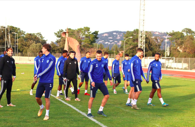 Football : Le Sporting en préparation à Portivechju Football : Le Sporting en préparation à Portivechju