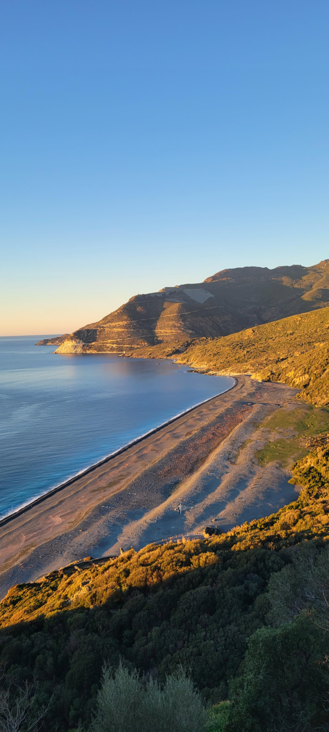 La plage de Nonza (Pascale Franceschi)