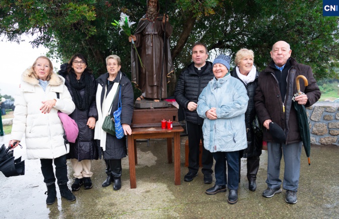 Fête de la Saint Antoine du Mont à Ajaccio : Un rituel ancien qui perdure Fête de la Saint Antoine du Mont à Ajaccio : Un rituel ancien qui perdure