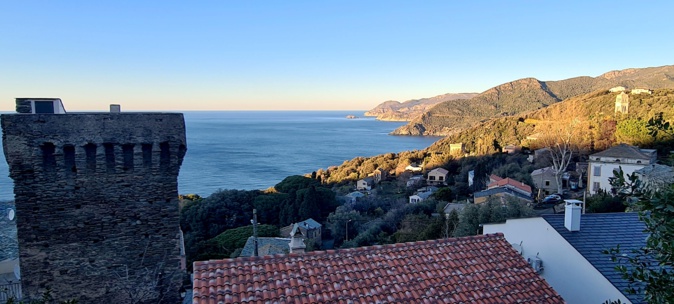 La photo du jour : la Marina di Scalu illuminée par le soleil d'hiver