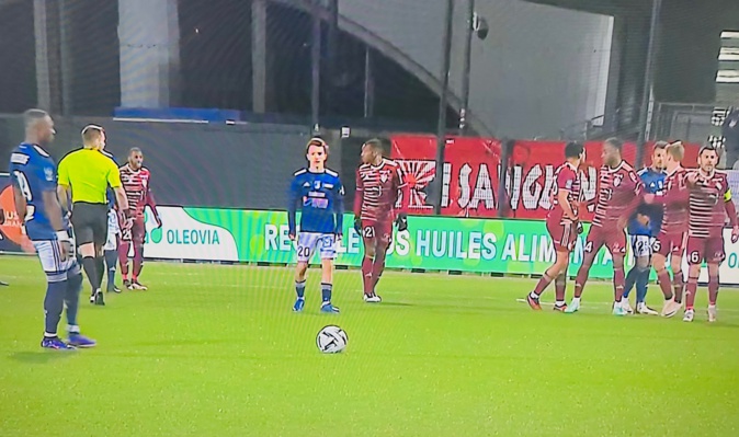 L'ACA s'est logiquement incliné ce mardi soir à Dunkerque (0-2) L'ACA s'est logiquement incliné ce mardi soir à Dunkerque (0-2)