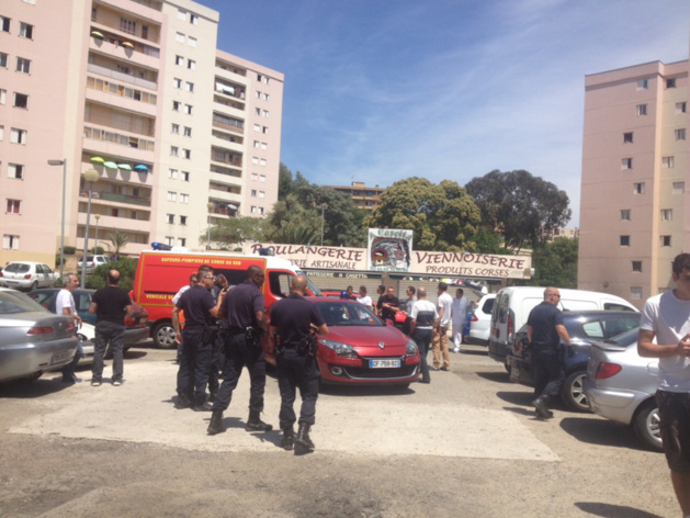 Ajaccio : Fusillade au quartier Pietralba. Un blessé Ajaccio : Fusillade au quartier Pietralba. Un blessé