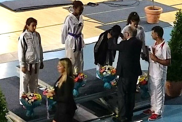 Shayma El Korchi, (Dragon Bleu Bastia-Calvi) vice-championne de France minimes de Taekwondo Shayma El Korchi, (Dragon Bleu Bastia-Calvi) vice-championne de France minimes de Taekwondo