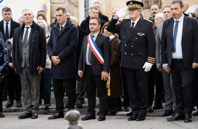 EN IMAGES - Vingt-six ans après, une cérémonie d'hommage au préfet Claude Érignac à Ajaccio