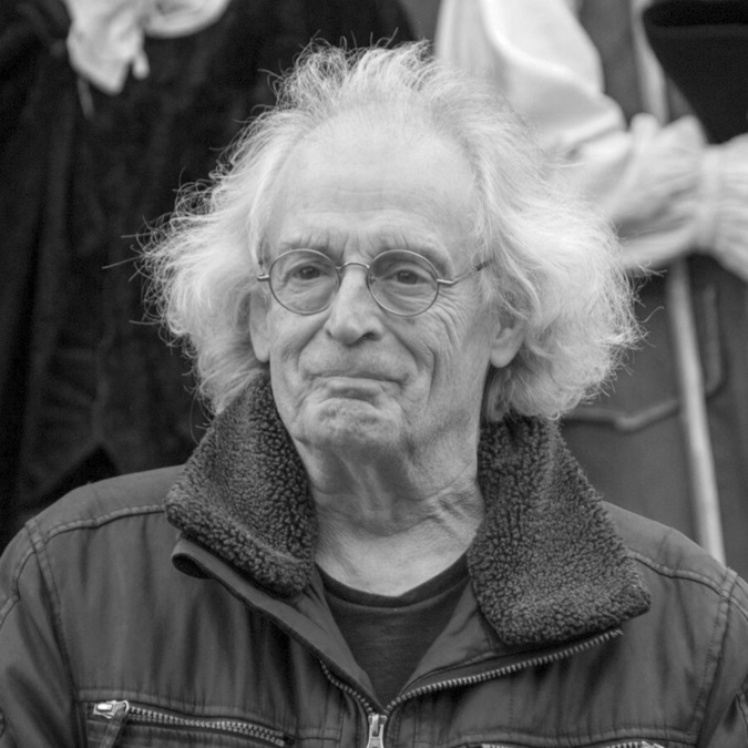 Carlo Boso a eu pendant dix ans en charge l'organisation théâtrale du carnaval de Venise. Carlo Boso a eu pendant dix ans en charge l'organisation théâtrale du carnaval de Venise.