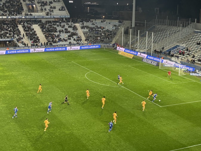 Rodez freine le Sporting, battu 0-2 à Furiani Rodez freine le Sporting, battu 0-2 à Furiani