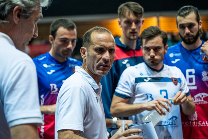 Frédéric Ferrandez, l'entraineur du GFCA Volley.