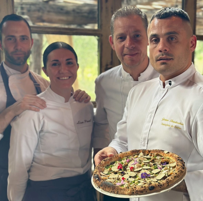 Yoann Bradaschia parmi les grands chefs au domaine de Murtoli. Yoann Bradaschia parmi les grands chefs au domaine de Murtoli.