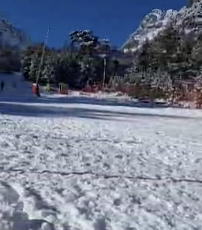 La neige est enfin tombée, mais pas assez pour lancer la saison dans les stations de ski corses
