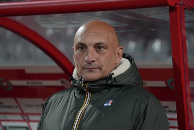 Les hommes d'Olivier Pantaloni se sont logiquement inclinés face à Annecy (1-3). Les hommes d'Olivier Pantaloni se sont logiquement inclinés face à Annecy (1-3).