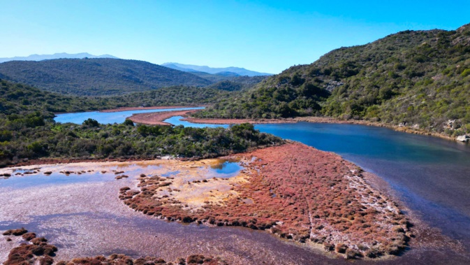 U fiume santu di l'Agriate (Marité Valery)