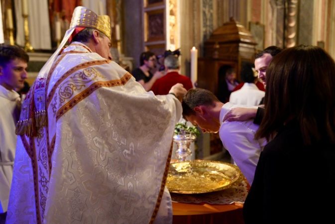 Le cardinal Bustillo ce samedi à la cathédrale d'Ajaccio. Photos Paule Santoni