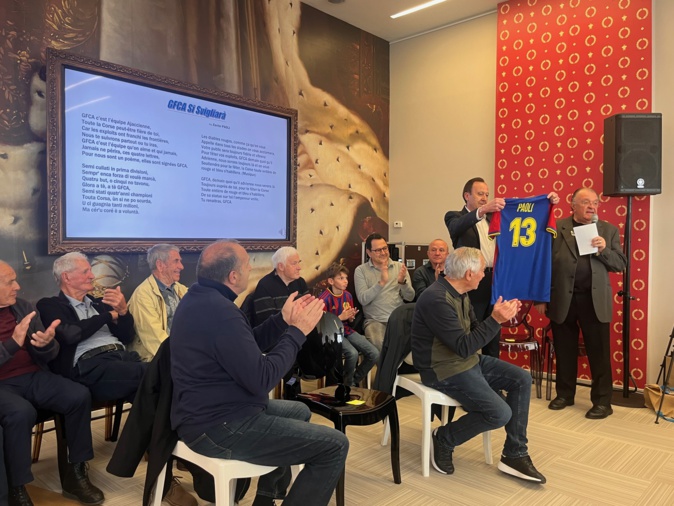 Ajaccio : l’Amicale des Anciens édite un CD musical à la gloire du GFCA Ajaccio : l’Amicale des Anciens édite un CD musical à la gloire du GFCA