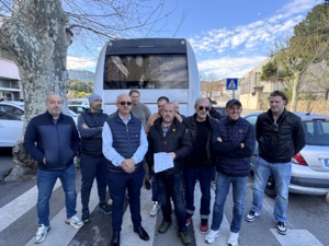 A Lisula, les transporteurs dénoncent une concurrence déloyale des navettes de la CCIRB A Lisula, les transporteurs dénoncent une concurrence déloyale des navettes de la CCIRB