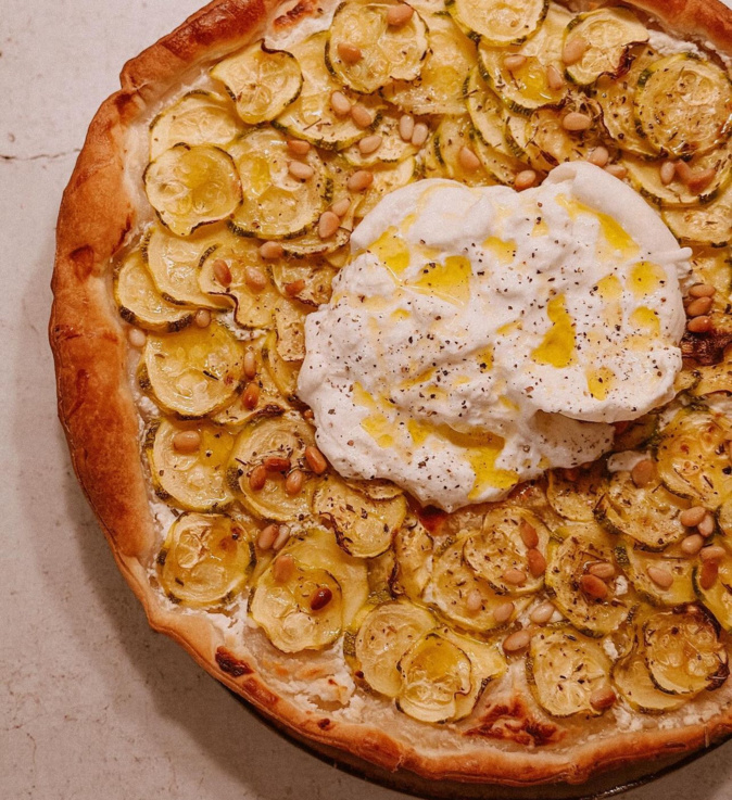 A table : tarte courgette et burrata avec #lapetitecuisinedemarie A table : tarte courgette et burrata avec #lapetitecuisinedemarie