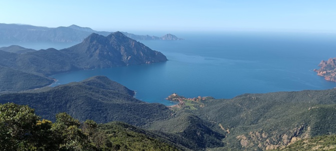 La photo du jour : Girolata dans son écrin La photo du jour : Girolata dans son écrin