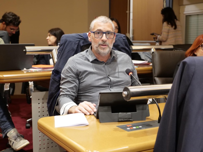 David Frau a présenté ce mardi soir le projet de la CAPA, en tant que territoire zéro non-recours. (photo : Direction de la communication de la CAPA)