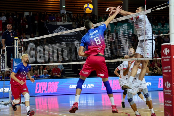 Volley-ball (Play-offs Ligue B) : le GFC Ajaccio battu par l'AS Cannes (1-3)​