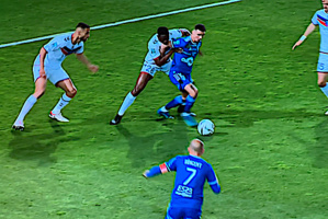 Le Sporting assure son maintien face à Concarneau (2-0) Le Sporting assure son maintien face à Concarneau (2-0)