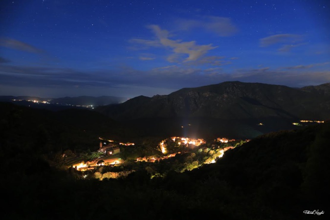 La photo du jour : Santa Lucia di Tallà sous les étoiles