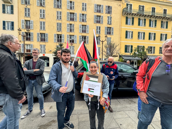 1er-Mai : Une centaine de manifestants à Ajaccio 