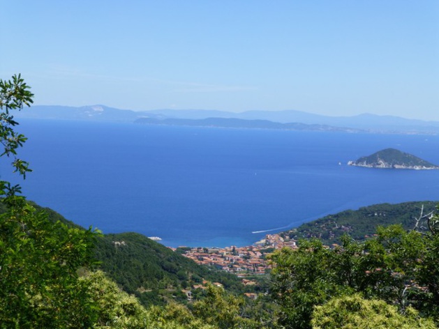 L'île d'Elbe a clôturé les sorties "Patrimoine" du CCAS de Calvi L'île d'Elbe a clôturé les sorties "Patrimoine" du CCAS de Calvi