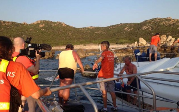 Un yatch fait naufrage à Campomoro : Trois personnes récupérées saines et sauves par la SNSM de Propriano Un yatch fait naufrage à Campomoro : Trois personnes récupérées saines et sauves par la SNSM de Propriano