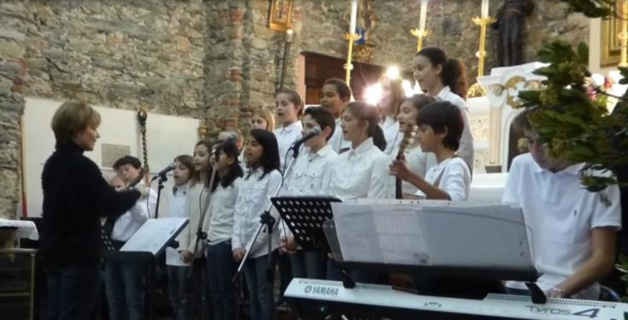 "E Stelle" di Biguglia : Des collégiennes de 11 à 15 ans "E Stelle" di Biguglia : Des collégiennes de 11 à 15 ans