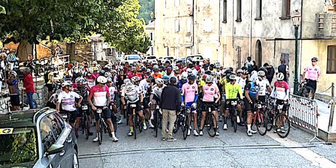 (Facebook Corsica Cyclo GT 20) (Facebook Corsica Cyclo GT 20)