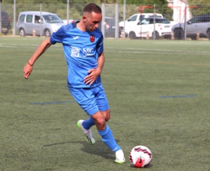 Le buteur bonifacien Le buteur bonifacien