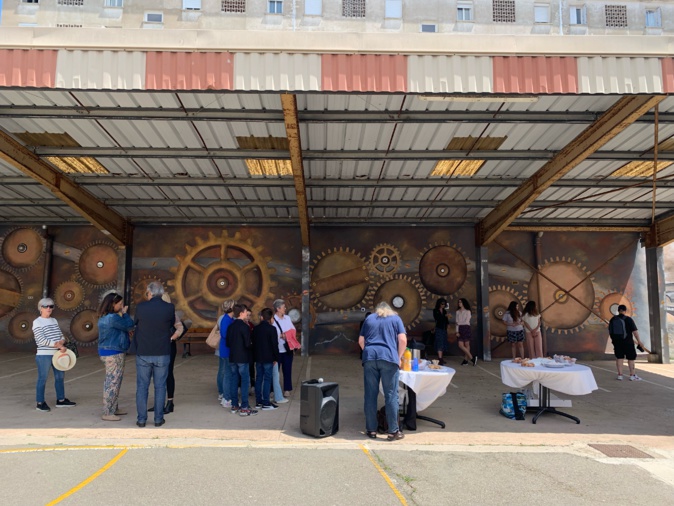 Au lycée Saint-Paul, les élèves renouent avec l'art de la fresque murale Au lycée Saint-Paul, les élèves renouent avec l'art de la fresque murale