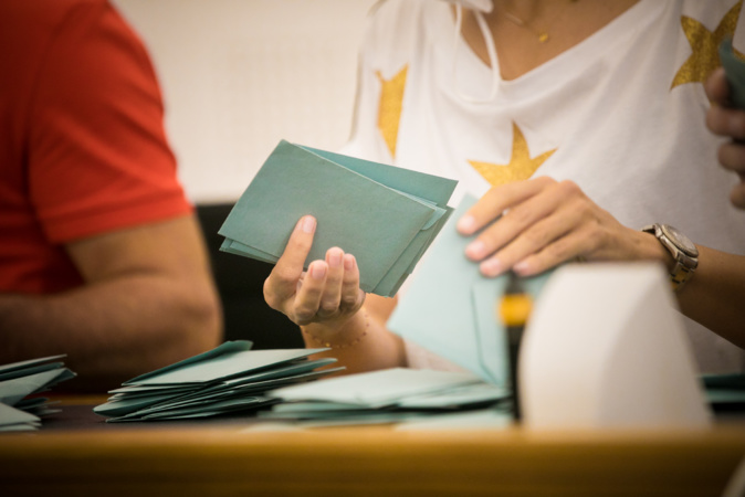 Cliquez sur la photo pour accéder aux résultats Cliquez sur la photo pour accéder aux résultats