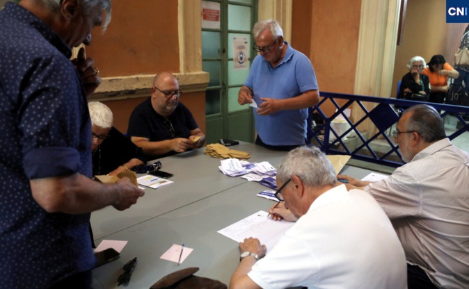 Cliquez sur la photo pour accéder aux résultats Cliquez sur la photo pour accéder aux résultats