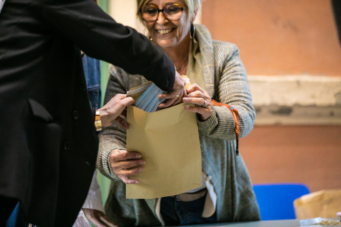 Cliquez sur la photo pour accéder aux résultats Cliquez sur la photo pour accéder aux résultats