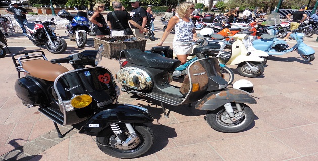 Le beau rassemblement du Scooter club Corsica à Ajaccio