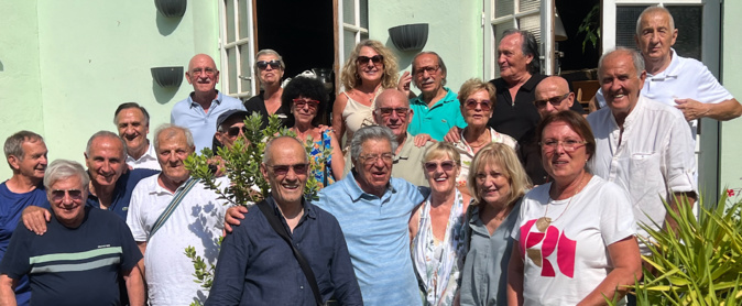 Les Palazzolo et leurs amis : une belle journée à Murato. Les Palazzolo et leurs amis : une belle journée à Murato.