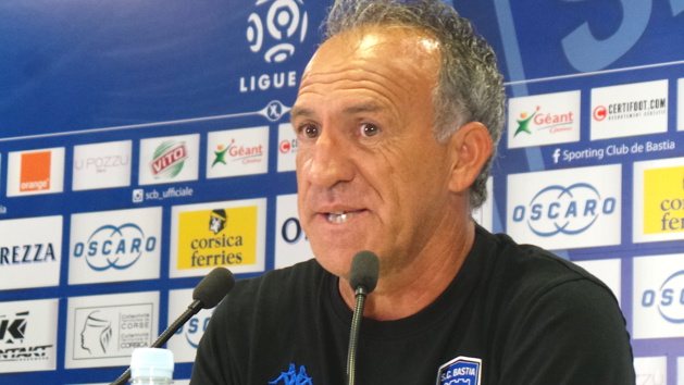 Ghislain Printant (Sporting) : " Pas question qu'un joueur puisse nous quitter" Ghislain Printant (Sporting) : " Pas question qu'un joueur puisse nous quitter"