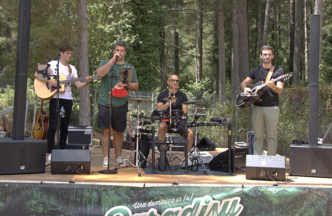 Portivechju : Una bedda festa in (u) Paradisu Portivechju : Una bedda festa in (u) Paradisu