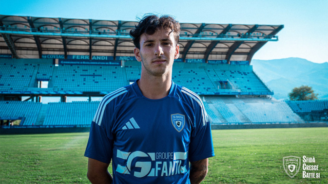 Carte jeunesse pour le SCB avec l'arrivée de Lisandru Tramoni, 21 ans. (photo SCB) Carte jeunesse pour le SCB avec l'arrivée de Lisandru Tramoni, 21 ans. (photo SCB)