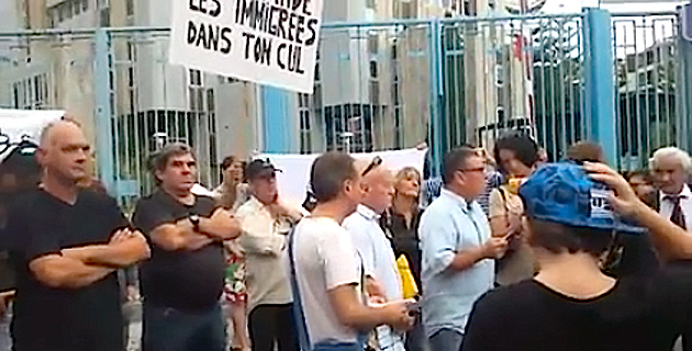 Bastia : Rassemblement anti-migrants devant la préfecture
