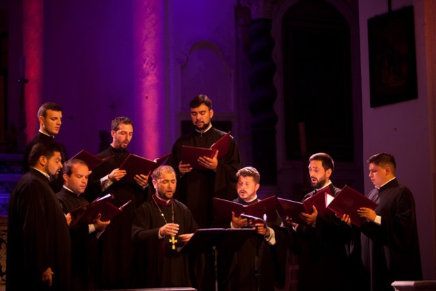 L'ensemble Tronos - @jean-marie colonna L'ensemble Tronos - @jean-marie colonna