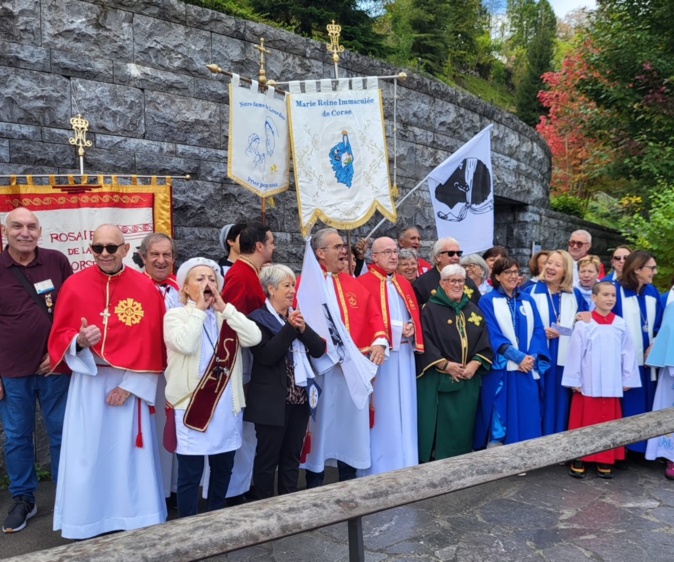Les Corses en nombre à Lourdes pour le pèlerinage du Rosaire Les Corses en nombre à Lourdes pour le pèlerinage du Rosaire