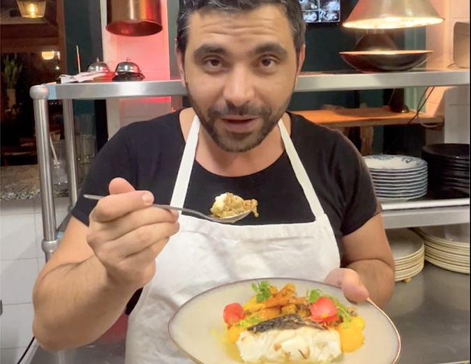 VIDEO - À table : Denti aux morilles blanches et légumes d’automne avec Alessandro Capone VIDEO - À table : Denti aux morilles blanches et légumes d’automne avec Alessandro Capone