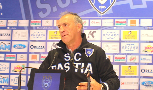 Avant Sporting-PSG : "S'il y a un clin d'œil, il sera pour nous" Avant Sporting-PSG : "S'il y a un clin d'œil, il sera pour nous"