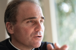 Visite du Pape en Corse. Père Frédéric Constant : « Nous souhaitons que le centre-ville d’Ajaccio soit une grande église » Visite du Pape en Corse. Père Frédéric Constant : « Nous souhaitons que le centre-ville d’Ajaccio soit une grande église »