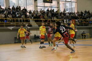 Un Raffini efficace dans les attaques ! Un Raffini efficace dans les attaques !