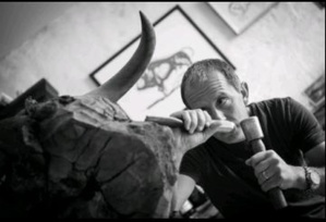 Stéphane Deguilhen expose ses sculptures à la Drac de Corse à Ajaccio Stéphane Deguilhen expose ses sculptures à la Drac de Corse à Ajaccio